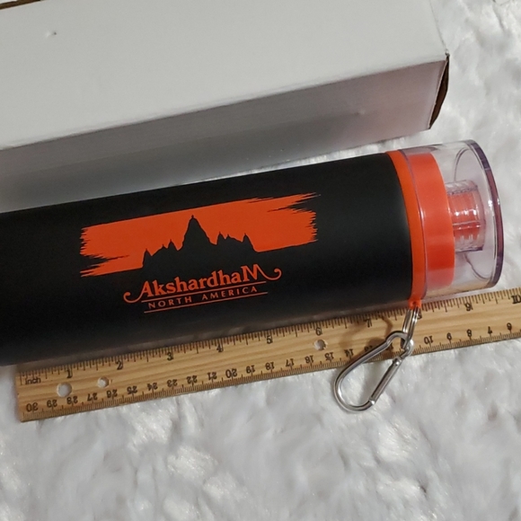 H2GO Trek Akshardham North America logo flak NIB - Picture 5 of 7